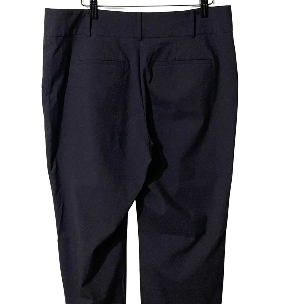 Ann Taylor “Curvy” Dark Brown Pants, Stylish Pattern, Perfect for any occasion. - Picture 2 of 13